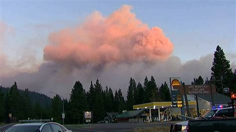 Washington Wildfire Evacuations Trap Some