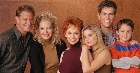 Reba McEntire Admits She Would Love To Film 'Reba' Reunion