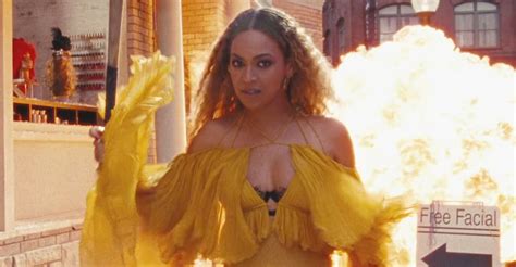 Beyonce: ‘Hold Up’ Lyrics & Video from ‘Lemonade’ – WATCH NOW ...