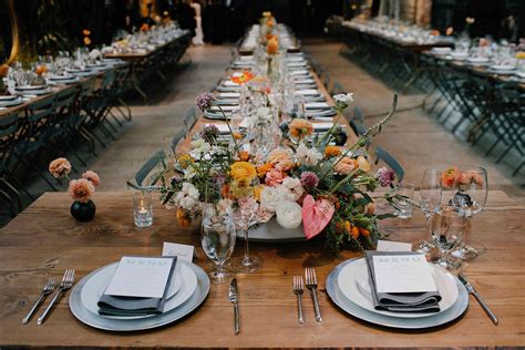 23 Beautiful Banquet-Style Tables For Your Wedding Reception