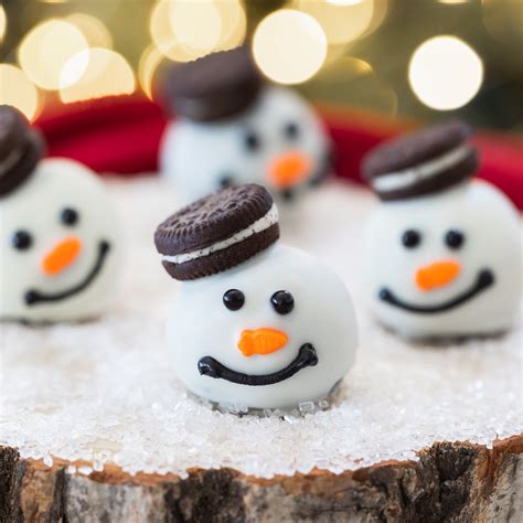 Snowman Oreo Balls - A Pumpkin And A Princess