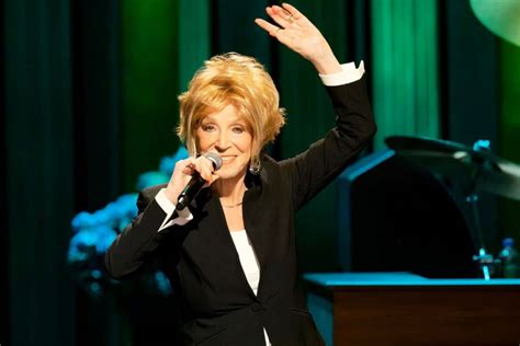 Jeannie Seely Makes History As Artist With Most Grand Ole Opry ...