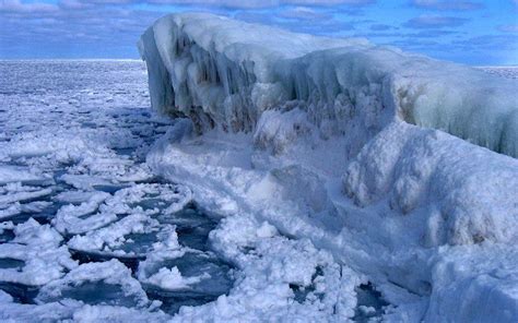 LOVE, LOVE, LOVE Chapel Beach! Michigan is so beautiful in the winter ...