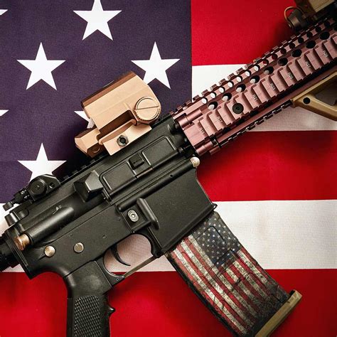 AR-15 Mag Skin (Vertical American Flag) – GunSkins