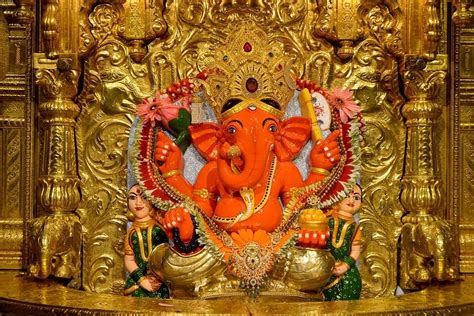 Temple Folks - 🙏Siddhivinayak Temple, Mumbai 🙏 The Shree...