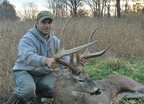 Mike Kemble's GIANT Ohio Eight Point Buck Falls Short of Record