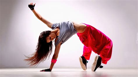 6 Amazing Benefits Of Hip-hop Dance Classes