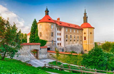 Best Castles in Slovenia - Historic European Castles