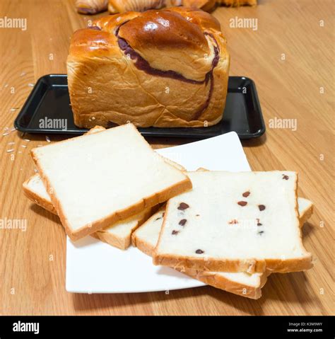 Toast the bread slices Stock Photo - Alamy