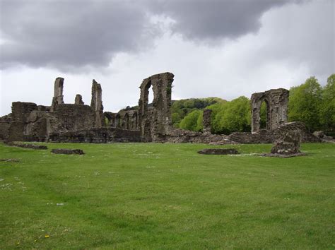 Neath - Cistercian Abbey - Ancient and medieval architecture