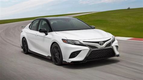 What Can We Expect in a 2024 Camry Redesign for 2025