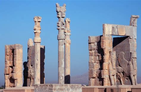 Achaemenid architecture and its decoration