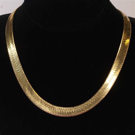 14kt Gold 43.5g Flat Herringbone Chain Necklace | Property Room