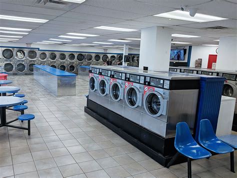 Vended Laundry Solutions - H&M Laundry Equipment