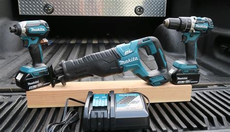 Makita Cordless Combo Kit Review - Tools In Action - Power Tool Reviews