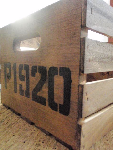 Hammers and High Heels: DIY Project: Vintage Inspired Crates!