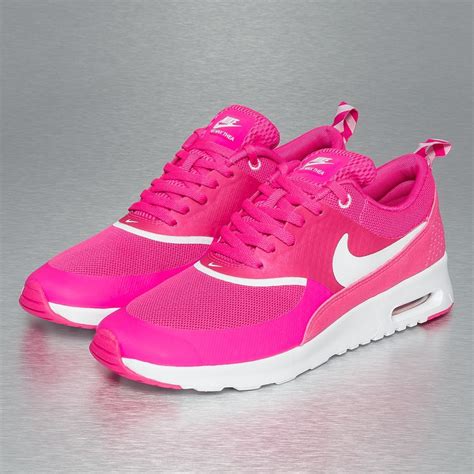 Amazing Pink Nike Sneakers - Women Styler