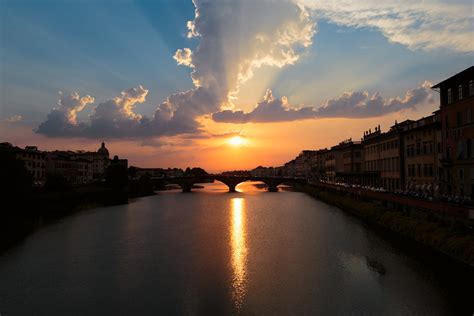 Florence, Arno river sunset | Mr Seb | Flickr