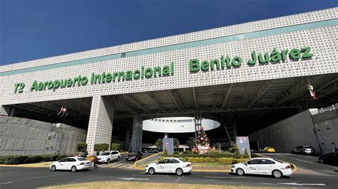 Terminal 2 / Aeropuerto Internacional Benito Juárez Ciudad de México ...