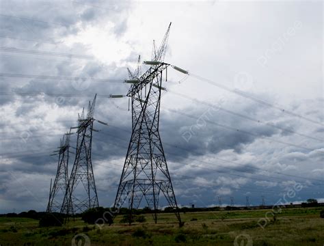 Pembangkit Listrik Tenaga Air Terbesar Di Dunia Yang Menampilkan Menara ...