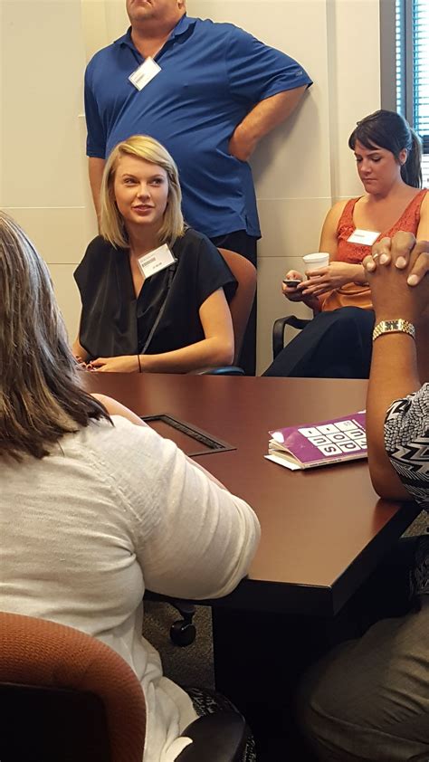 Celebrities-Trands: Taylor Swift at Jury Duty in Nashville, Tennessee 8 ...