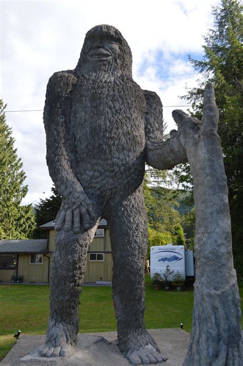 Bigfoot Statue (5/26/19) by VoyagerHawk87 on DeviantArt