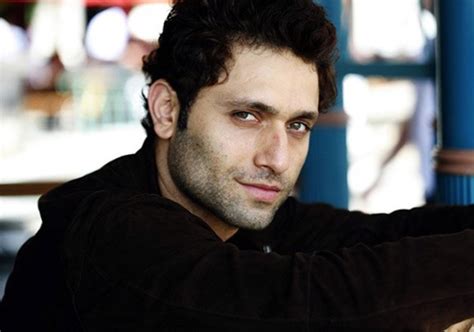 Shiney Ahuja is making a comeback to Bollywood with 'Welcome Back ...