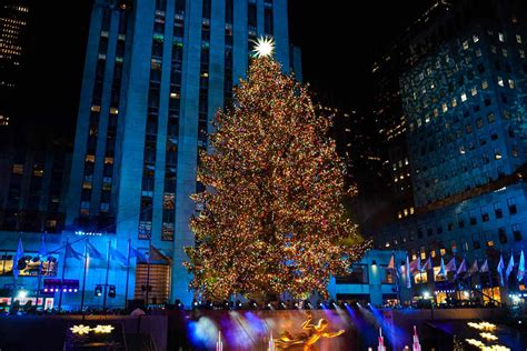 How to Watch the Rockefeller Center Christmas Tree Lighting Tonight