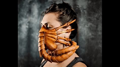 Alien Xenomorph Facehugger Leather Face Mask and Kit - Geekify Inc