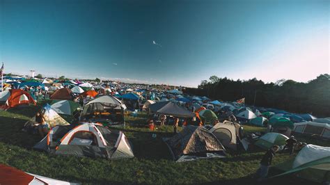 Your Complete Guide for Music Festival Camping | The Fernweh Bus