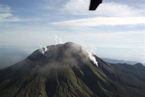 Bulusan Volcano Eruption this Afternoon – No direct Danger News from ...