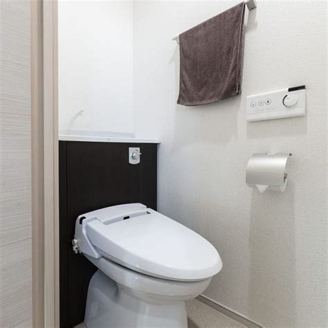 3 Best Smart Toilets for the Tech-Loving Homeowner | Family Handyman