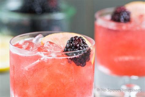 Blackberry Bramble | Blackberry bramble, Bramble cocktail, Cocktail recipes