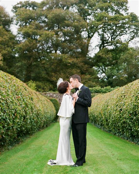 10 Irish Wedding Traditions for Your Big Day | Martha Stewart Weddings