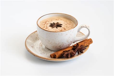 9 Health Benefits of Chai Tea & 5 Tips - Tartelette