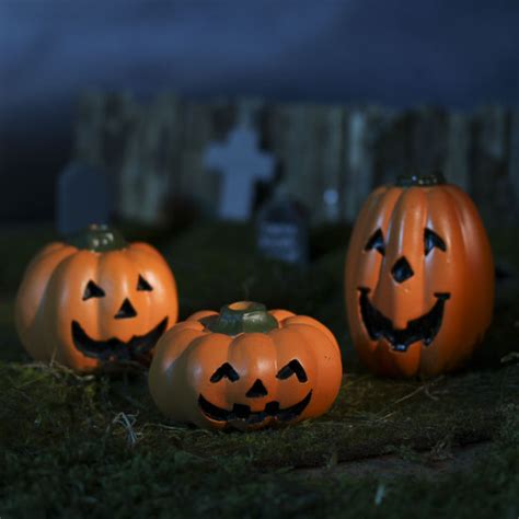 Jack O' Lantern Candle Holder - Candles and Accessories - Primitive Decor