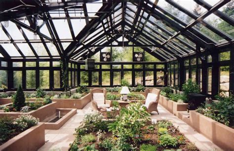 20+ Amazing Backyard Greenhouse Ideas