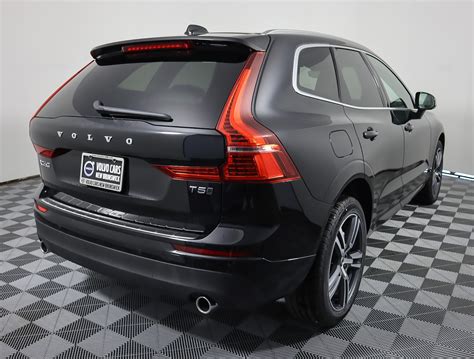 New 2021 Volvo XC60 T5 Momentum Compact Luxury Sport Utility in ...