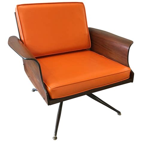 Black Leather Mid Century Modern Lounge Chair at 1stDibs