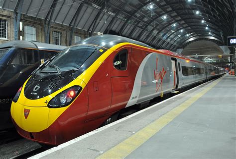 Railway Eye - the railway blog: EC Pendolino - There is more joy in ...