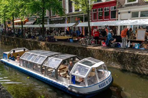 Delft: Canal Cruise with Guided Commentary | GetYourGuide