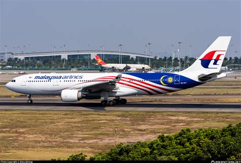 9M-MTY Malaysia Airlines Airbus A330-223 Photo by Zhou Qiming | ID ...