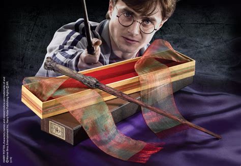 Harry Potter Wand in Ollivanders Box — The Noble Collection UK | Noble ...