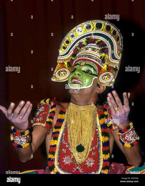 Ottan Thullal, recite and dance art of kerala, india, Asia Stock Photo ...