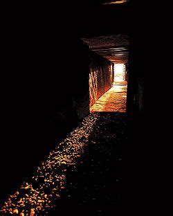 Maeshowe solstice sunset | Archaeoastronomy, Historical sites, Outer ...