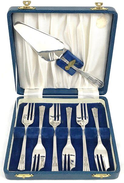 Vintage Cased Set Of Forks, Six Pastry Forks, Cake Forks, Cake Server ...