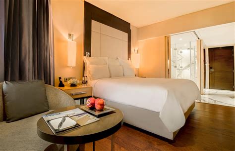 JW Marriott Mumbai Juhu in India - Room Deals, Photos & Reviews