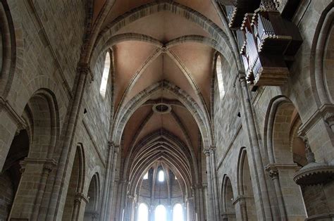 Bamberg Cathedral (Bamberg, 1237) | Structurae