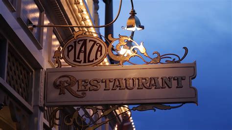 The Plaza Restaurant Disney Dining Review • WDW Vacation Tips