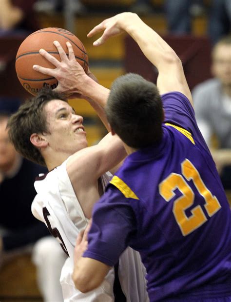 Rocky River boys basketball team slows down Avon, grabs top spot in ...